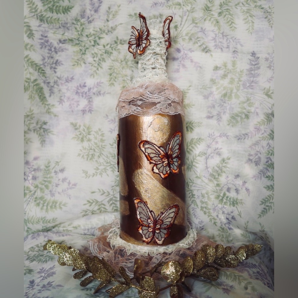 Hand Crafted Gypsy Bottle And Jar Set Butterflies & Flowers Meadow Set - Picture 4 of 15